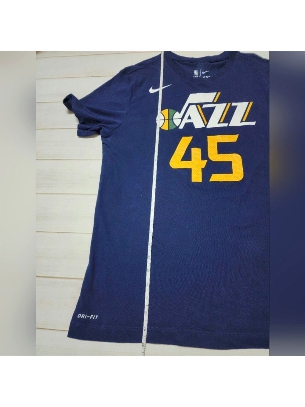 Utah Jazz Donovan Mitchell Nike Navy Player Name & Number Tee Medium -New - Picture 4 of 5